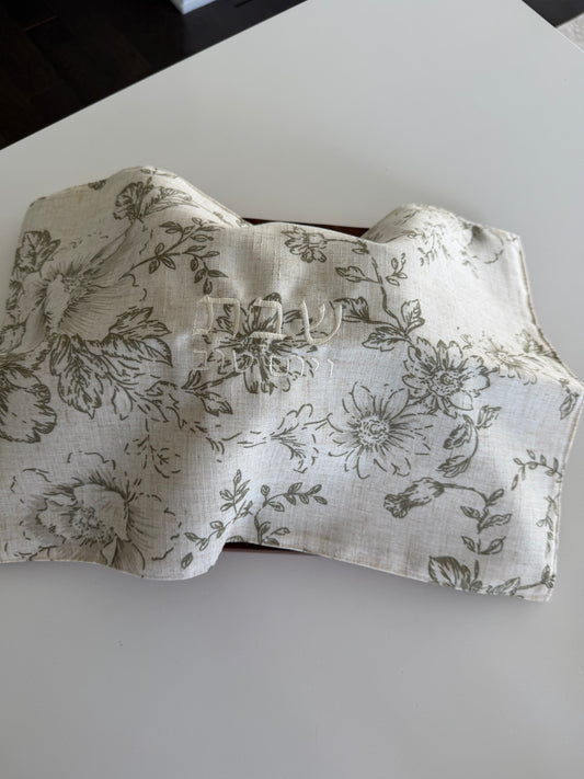 THE NEUTRAL CHALLAH COVER